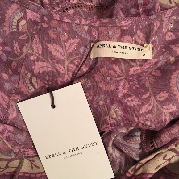 Spell Dahlia Gown - Picture 3 of 7